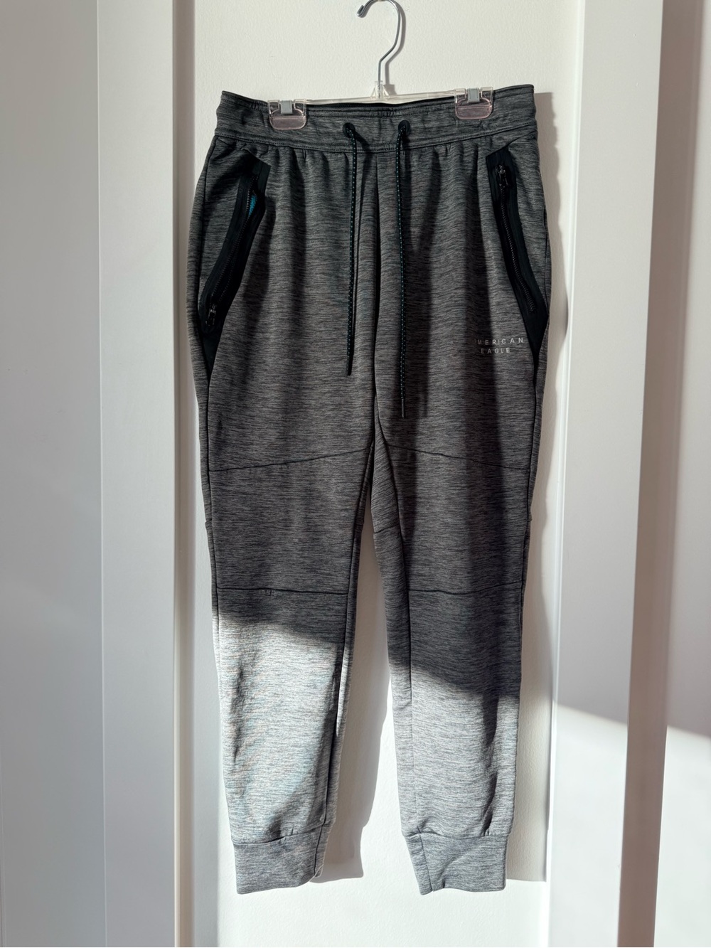 American Eagle Joggers